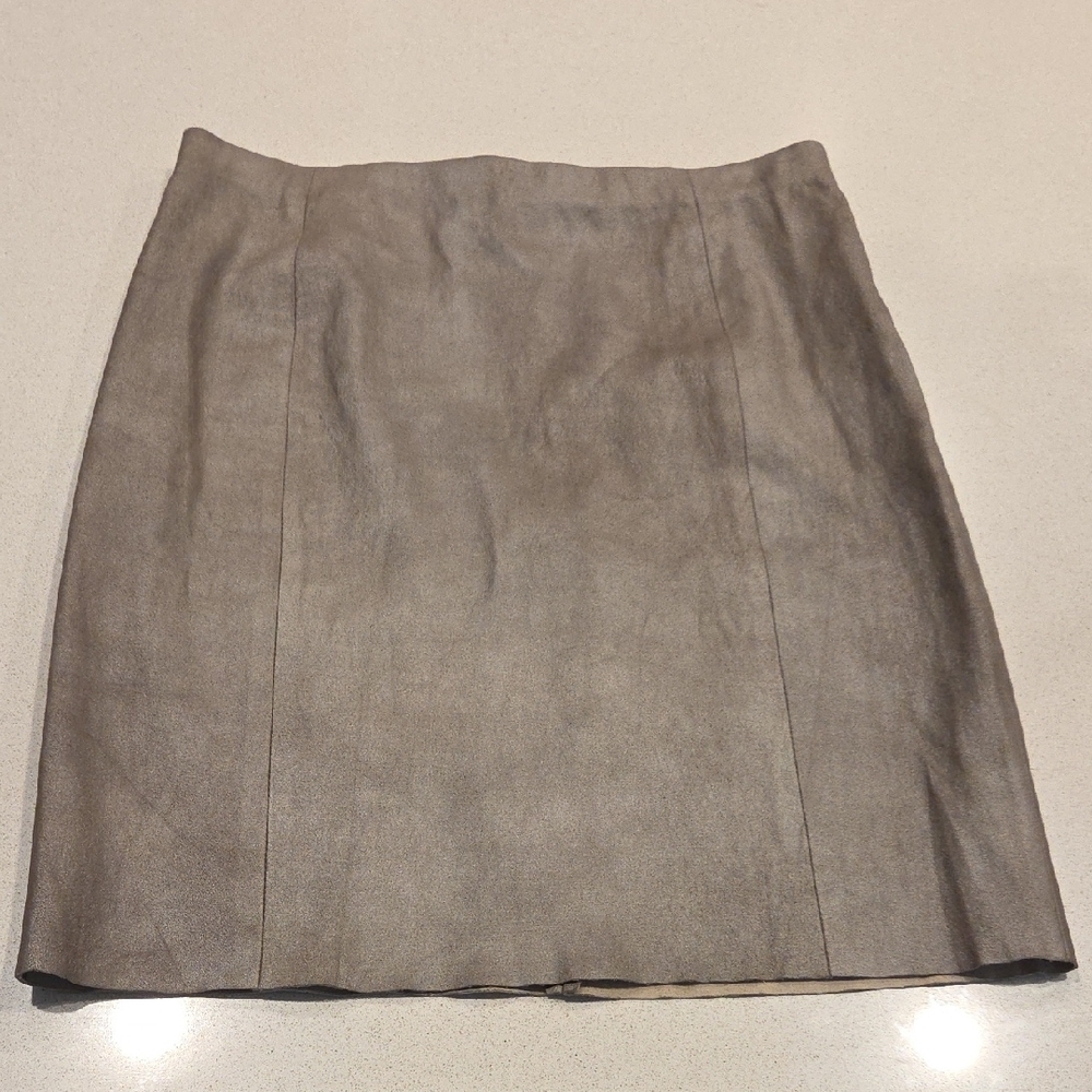 Buttery Soft Elie Tahari Metallic Silverish-Taupe Leather Pencil Skirt Size 4!